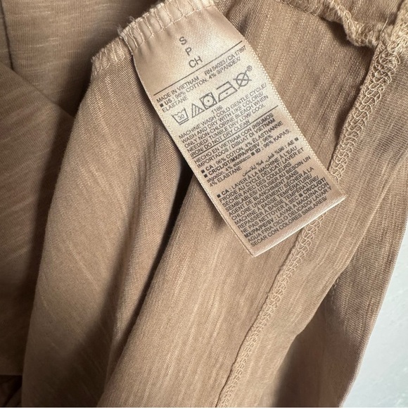 Old Navy Halter Tan Maxi Dress - Picture 3 of 6